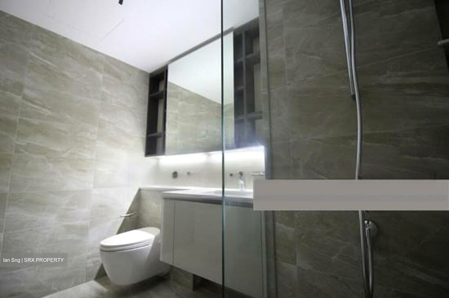 Lake Grande (D22), Condominium #497755601